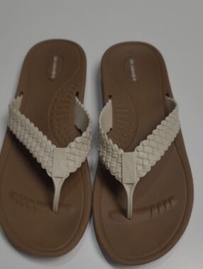 Okabashi Baha Braided Cream Flip Flop Sandals - Size - L (9.5 - 10.5)